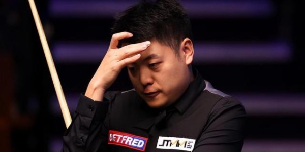 乐鱼中国官方网-【夜读】约基奇逆天3双刷爆历史!