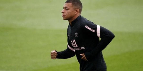 Leyu 体育网站-【夜读】路走宽了？​本泽马赛后“执意”和武磊换球衣！