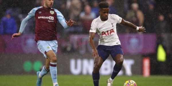 Leyu 体育网站-赢了曼城又输给保级队 争四大战热刺先让为敬？