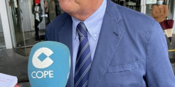 Leyu 体育网站-【夜读】路走宽了？​本泽马赛后“执意”和武磊换球衣！